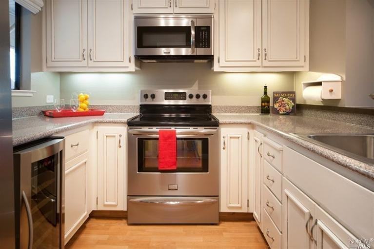 628 Via Casitas - Photo 2 of 17