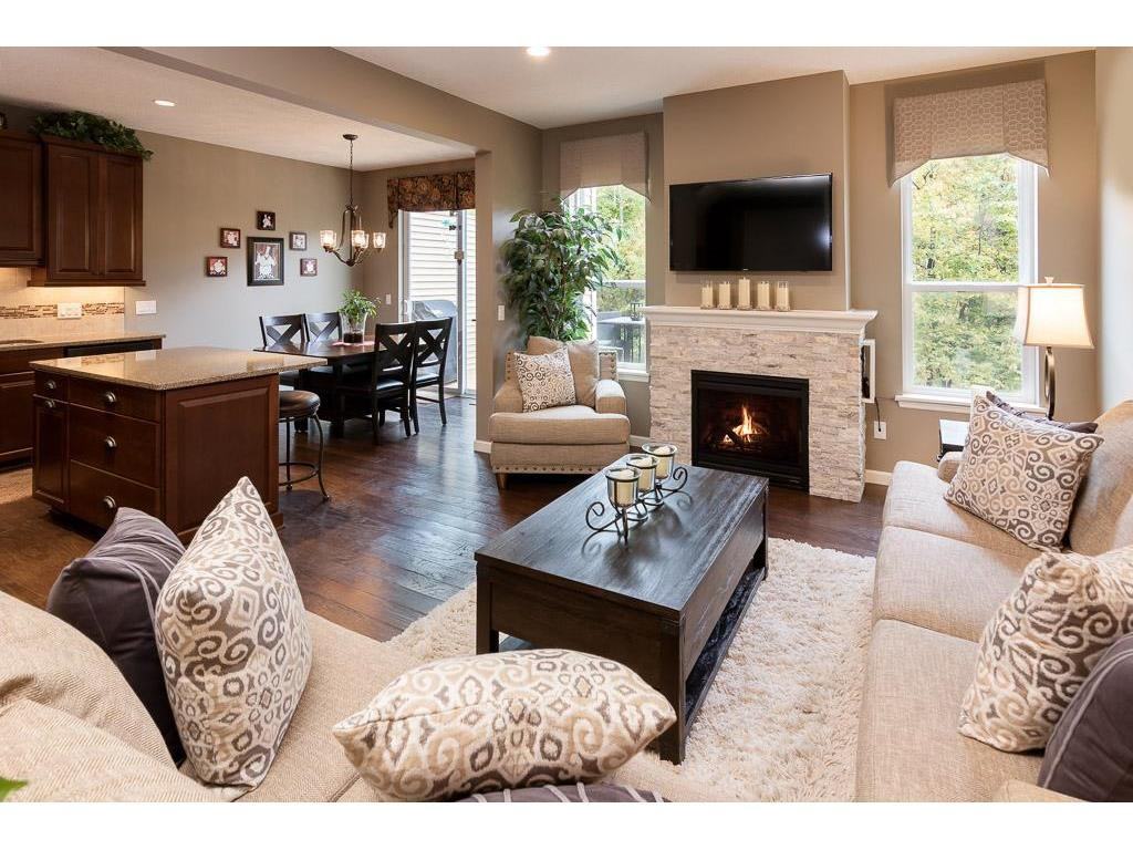 14388 Parkside Court NW - Photo 3 of 27