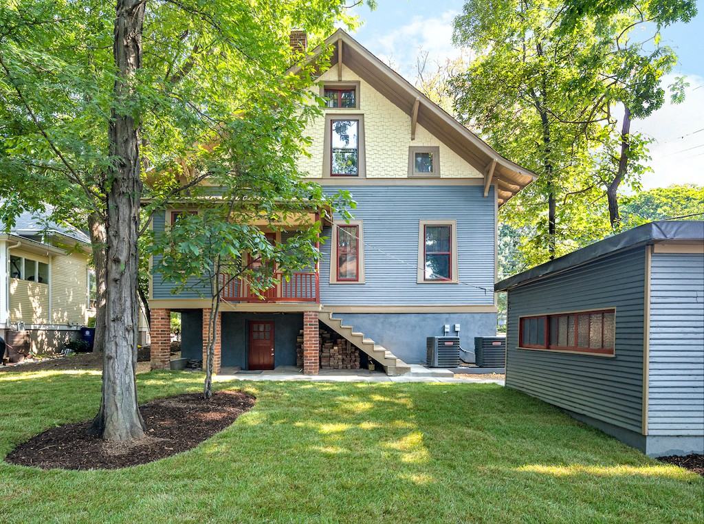 3200 22nd St N - Photo 3 of 11