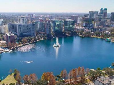 151 E Washington St #321