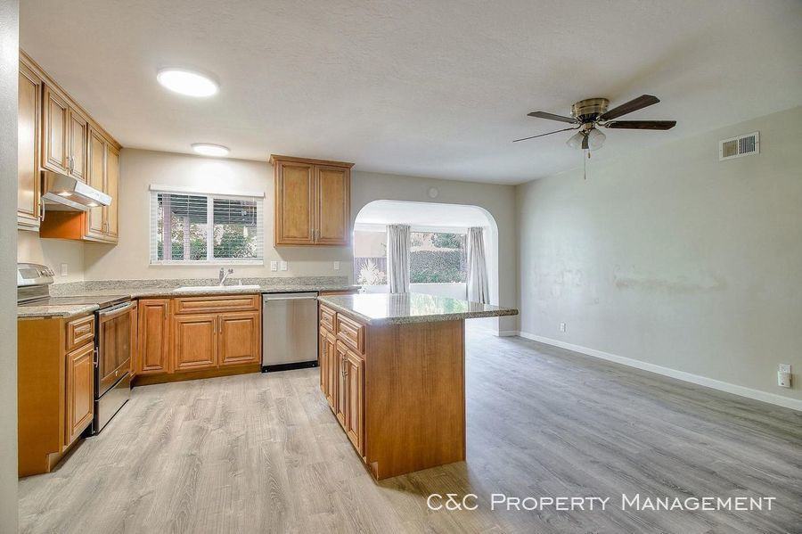 5358 Escover Ln - Photo 3 of 19