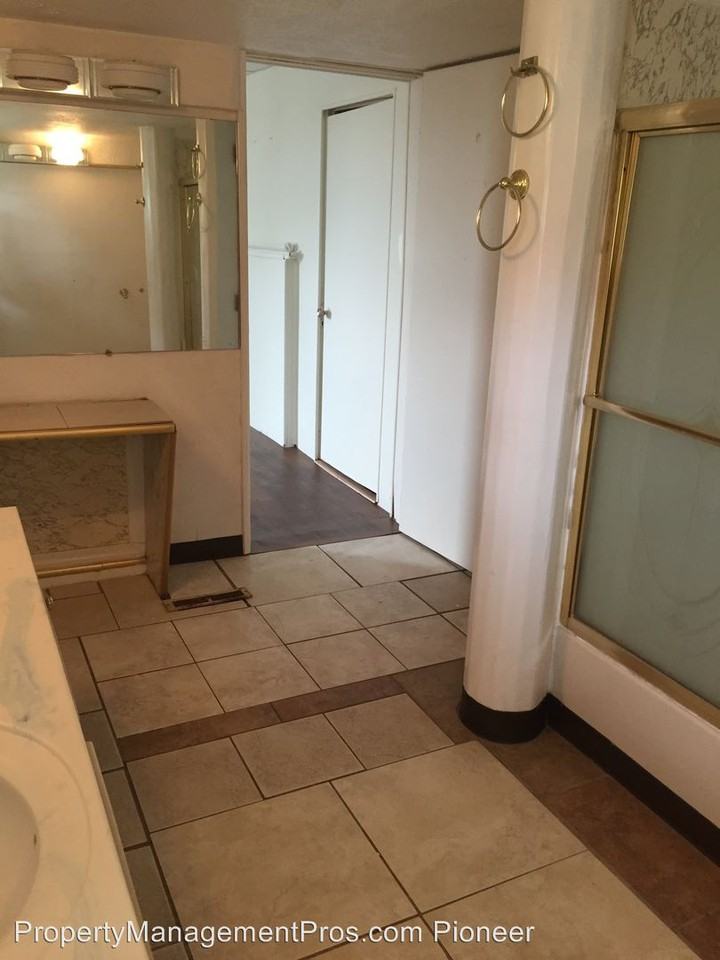 714 Morgan Street - Photo 2 of 22