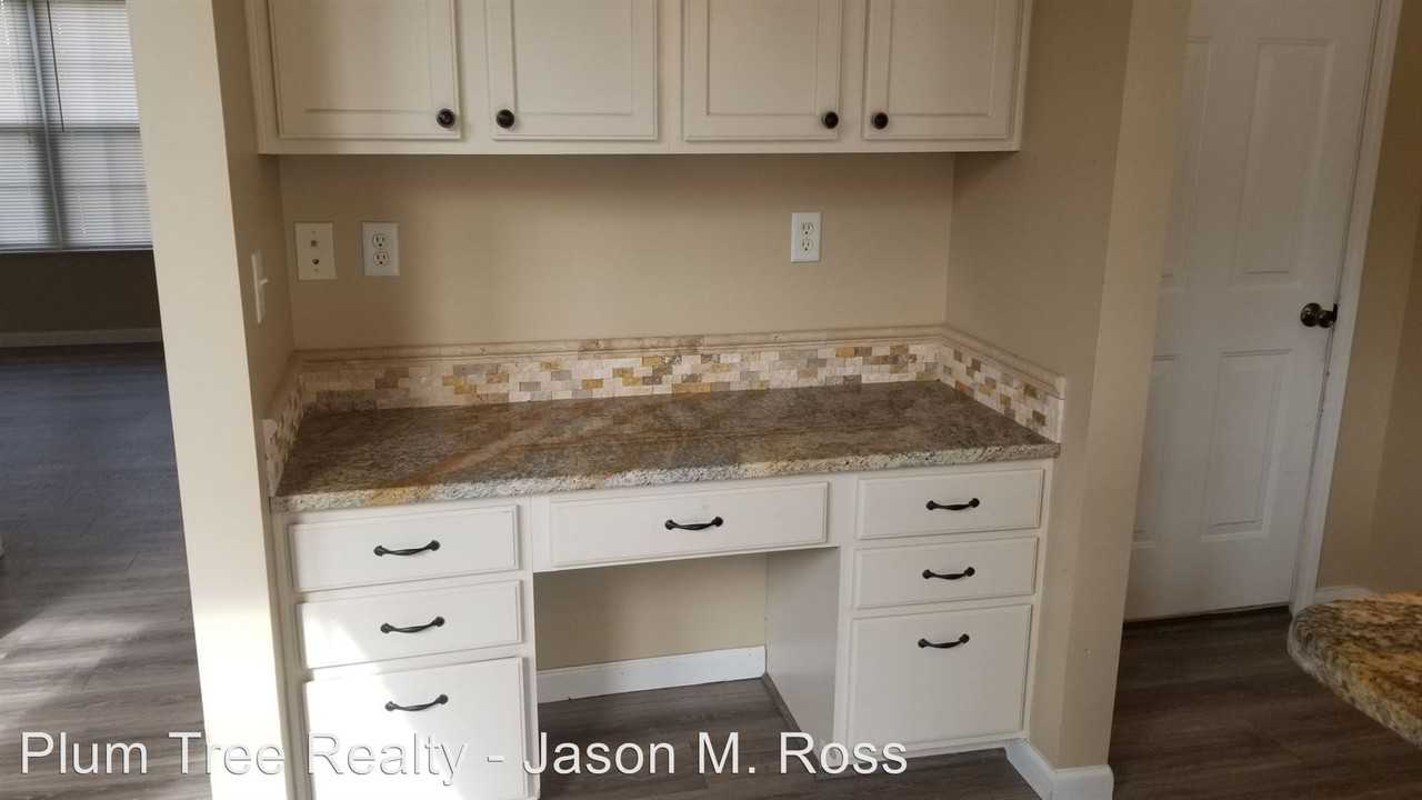 2275 Ross Estates Drive - Photo 3 of 25