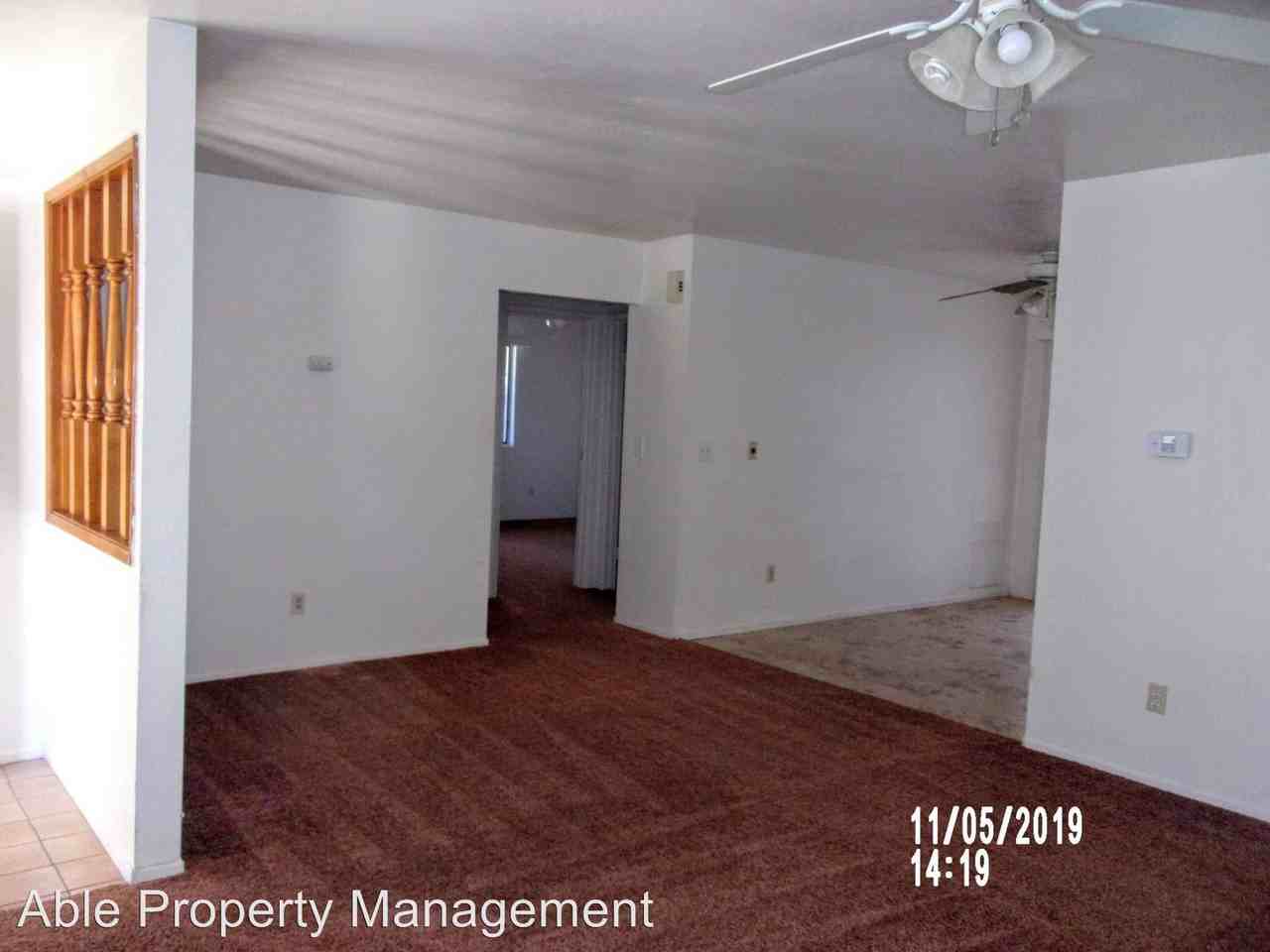 2900 Fulop St. - Photo 2 of 9