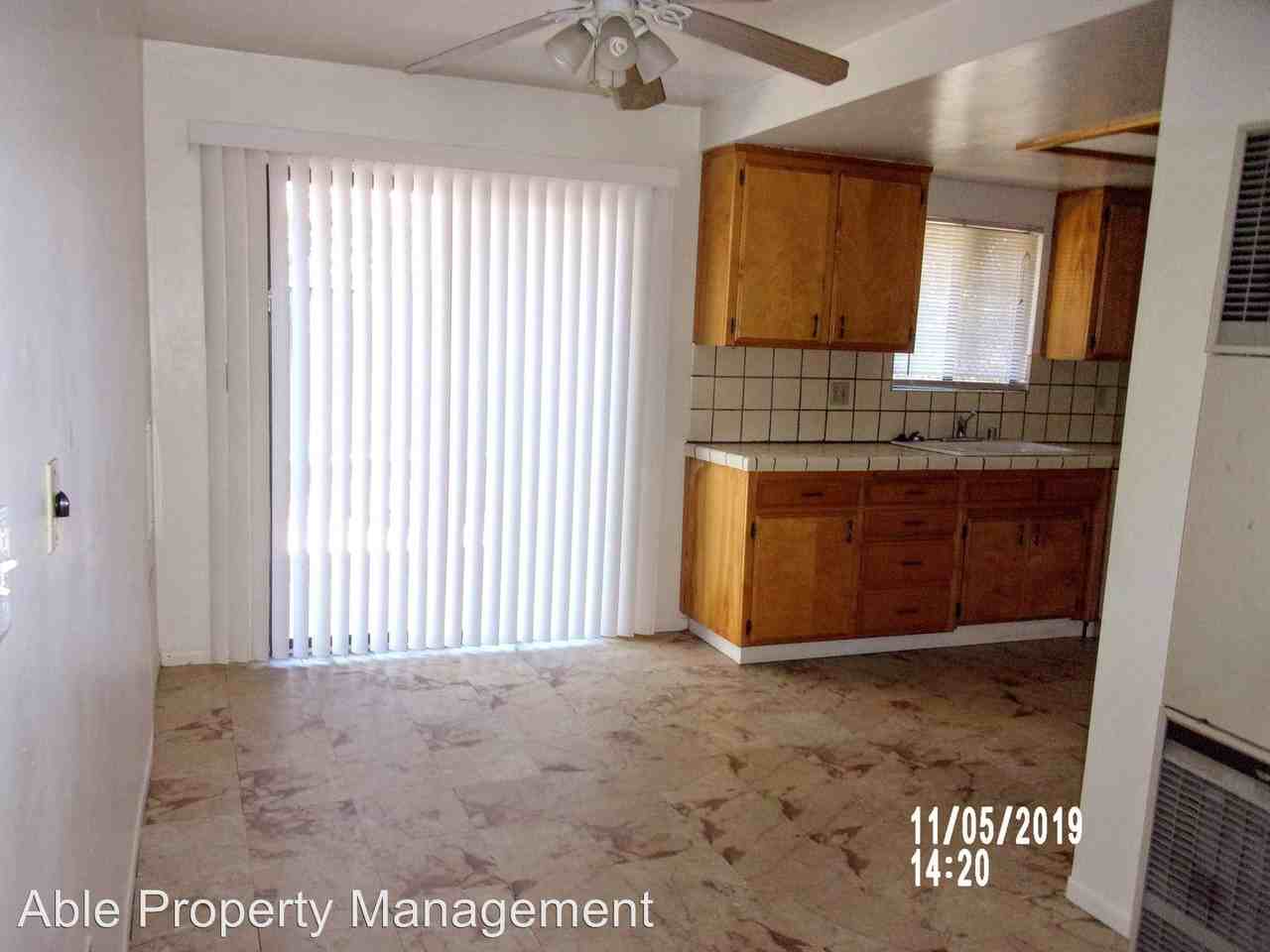 2900 Fulop St. - Photo 3 of 9