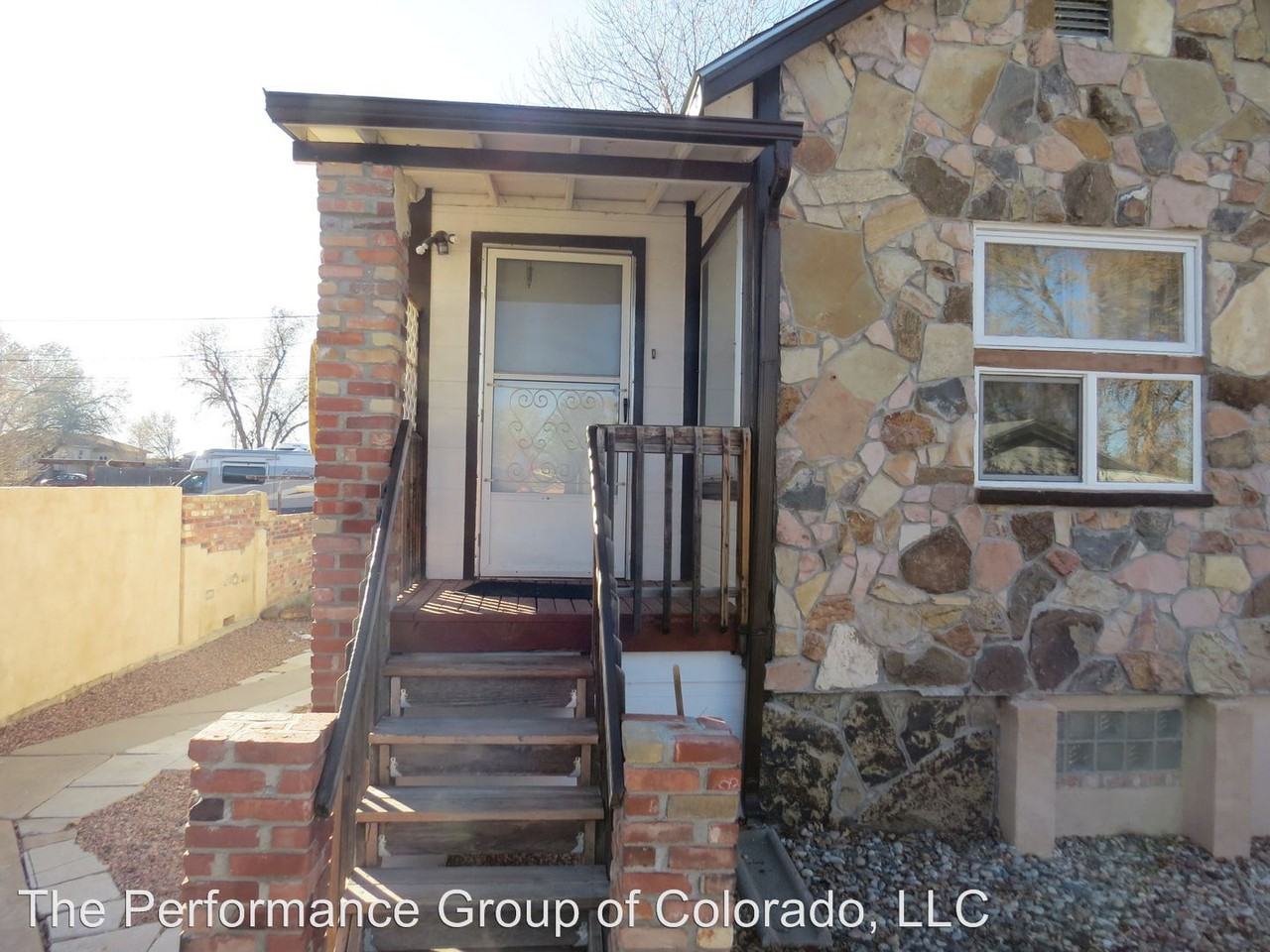 607 Ardath Lane - Photo 2 of 13