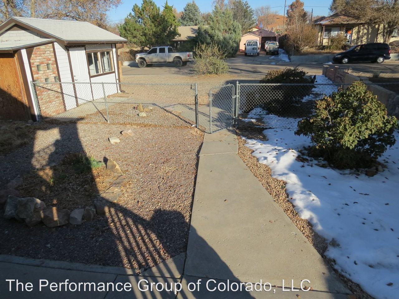 607 Ardath Lane - Photo 3 of 13