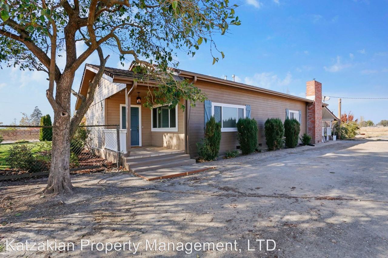 12401 Atkinson Road - Photo 2 of 19
