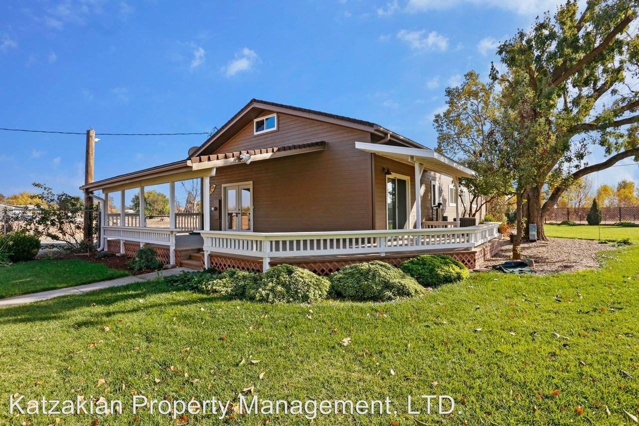 12401 Atkinson Road - Photo 3 of 19