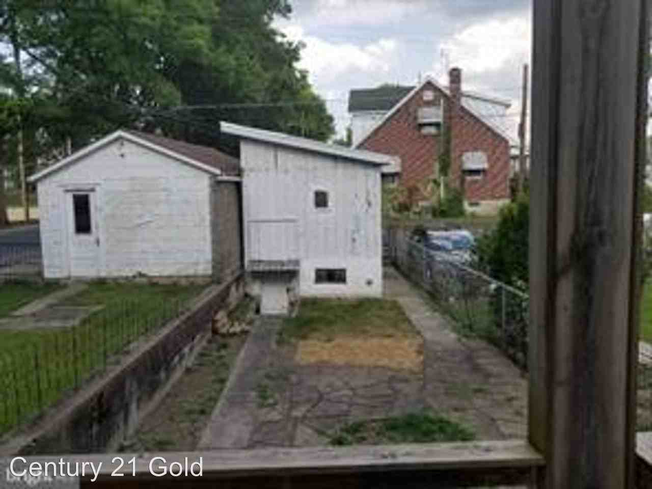 65 N 2nd St - Photo 2 of 10