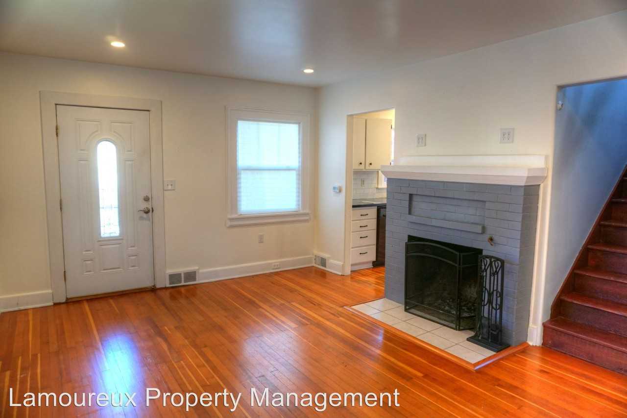 2308 26th Street - Photo 2 of 19