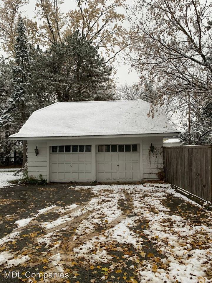 1863 Mckinley - Photo 2 of 15