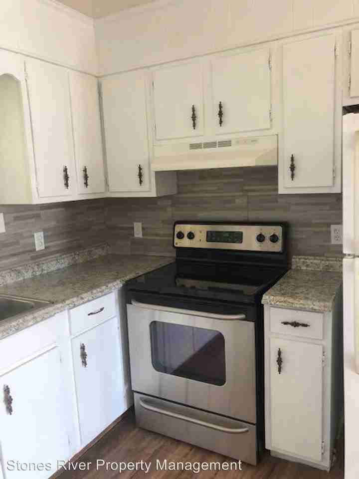 229 Lakeview Drive - Photo 2 of 8