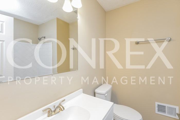 5541 San Marcos Drive - Photo 3 of 8