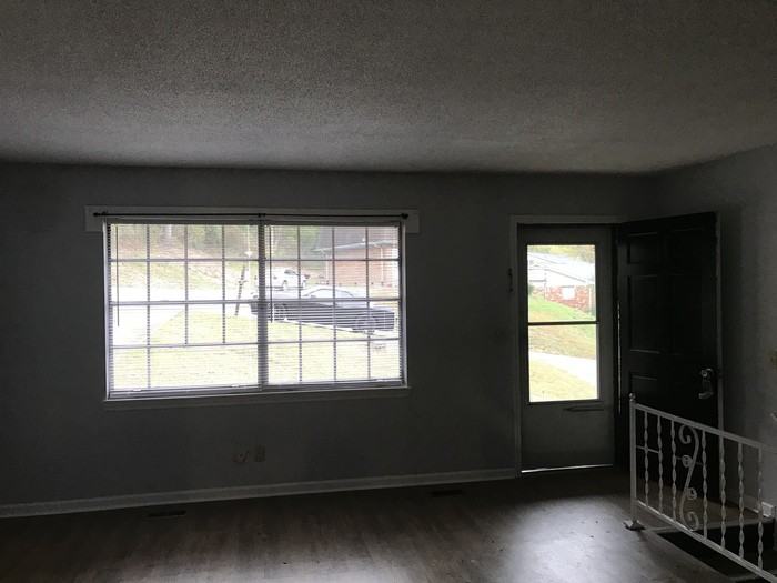 5026 Shoals Lane - Photo 3 of 13