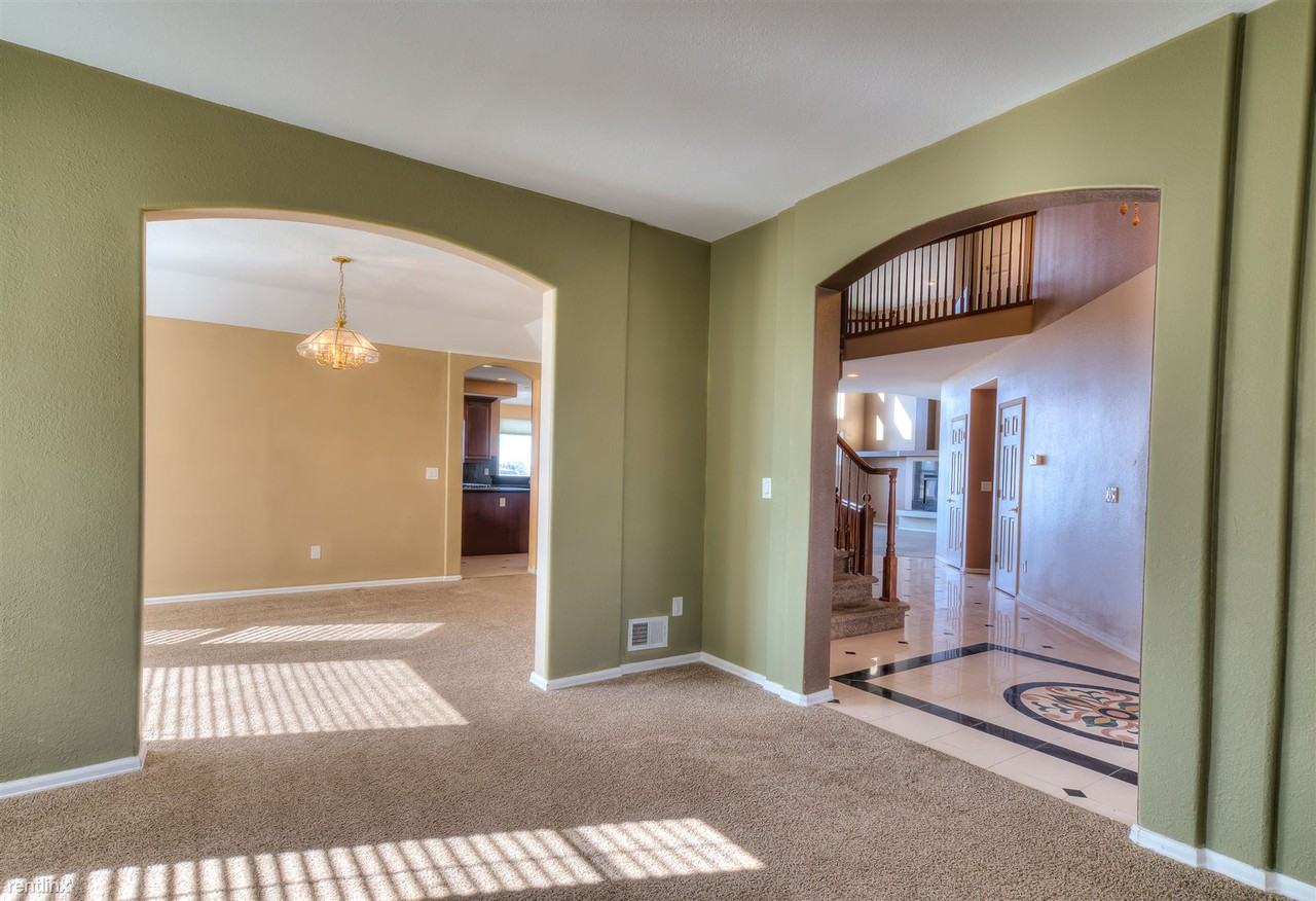 23958 East Hinsdale Place - Photo 3 of 42