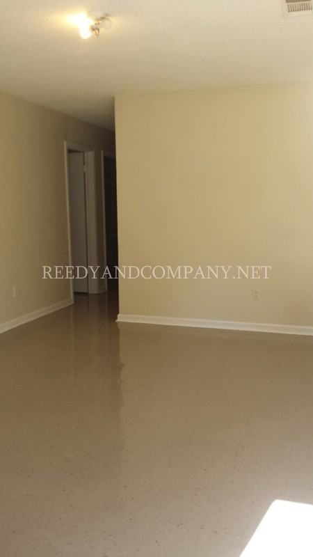 1100 Louisville Ave - Photo 2 of 14