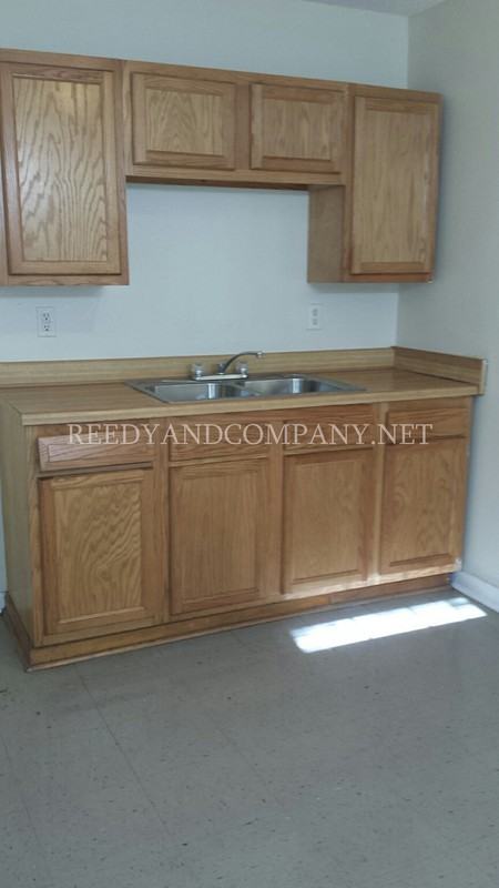 1100 Louisville Ave - Photo 3 of 14