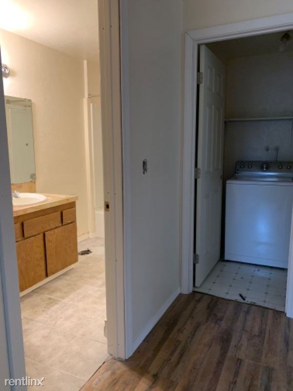 1706 Brawne Ave Nw - Photo 3 of 6