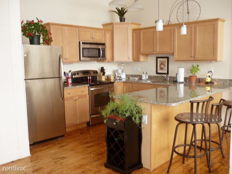 20 Newman Ave 3214 - Photo 3 of 9