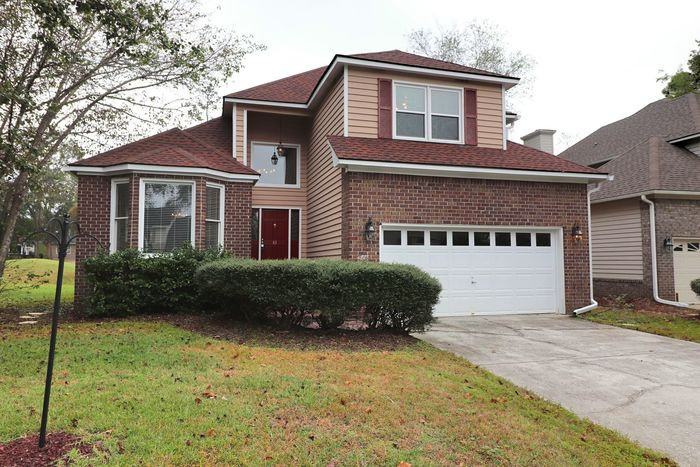 13 Oatly Circle - Photo 2 of 23