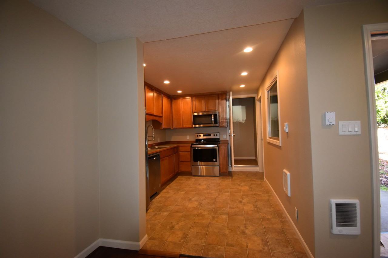 893 W 5th Ave #2 - Photo 2 of 6