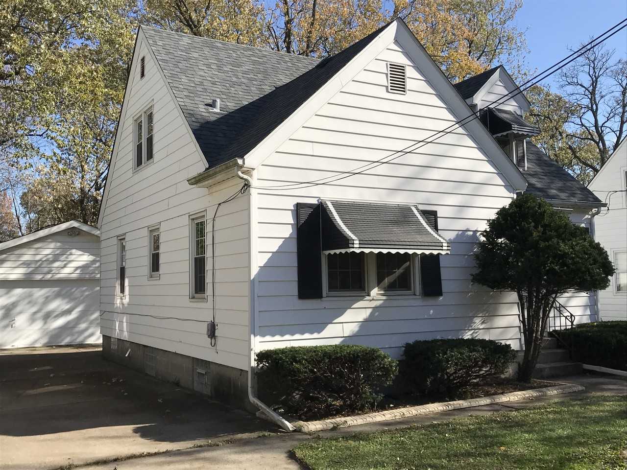 9351 Keilman St - Photo 2 of 19