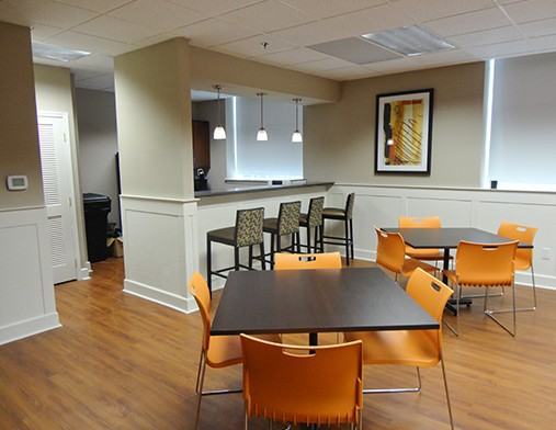 East Hanover Apartments - Photo 2 of 5