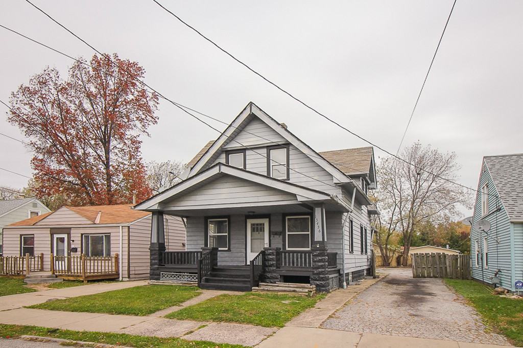 13436 Astor Ave - Photo 2 of 33