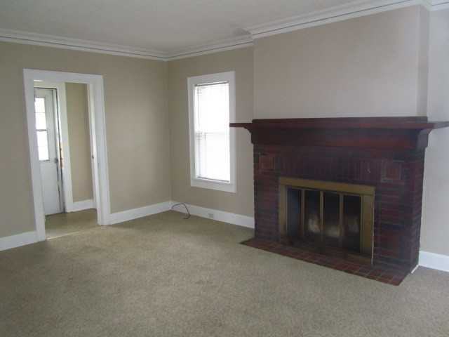 105 W Oxford St - Photo 3 of 16