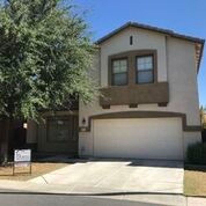 1247 South Emmett Drive - Photo 2 of 7