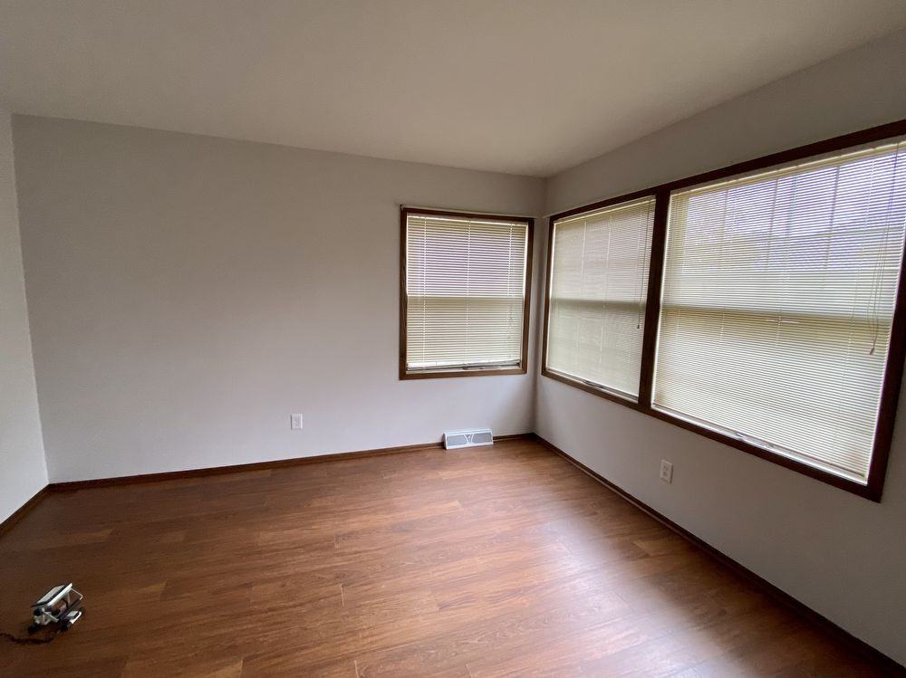 6301 W. Fairview Avenue - Photo 3 of 10