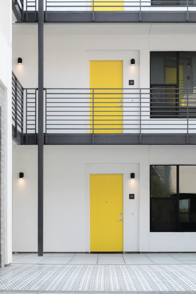 980 Central - Photo 5 of 22