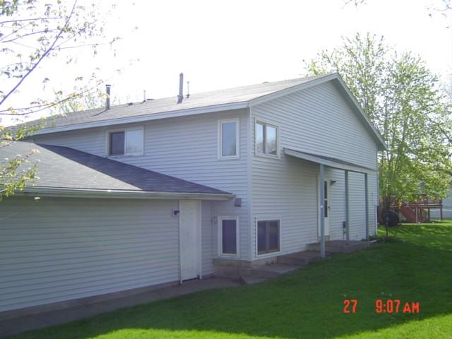 8109-11 Zenith Court N - Photo 2 of 12