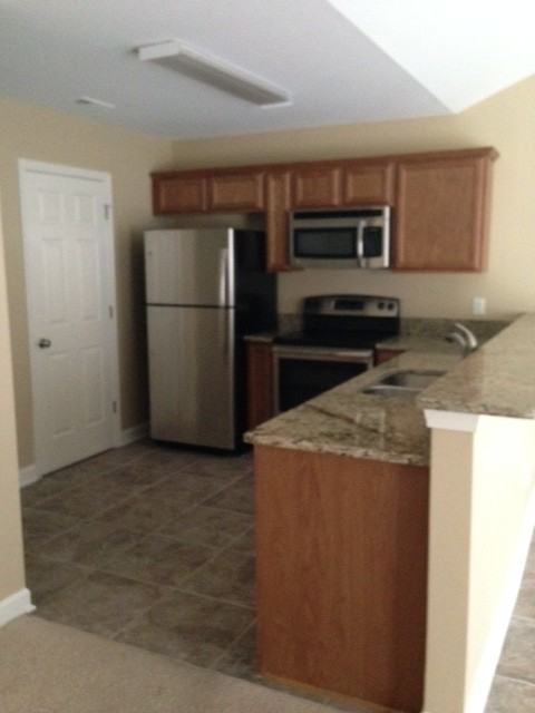 266 Konnoak Village Cir - Photo 3 of 13