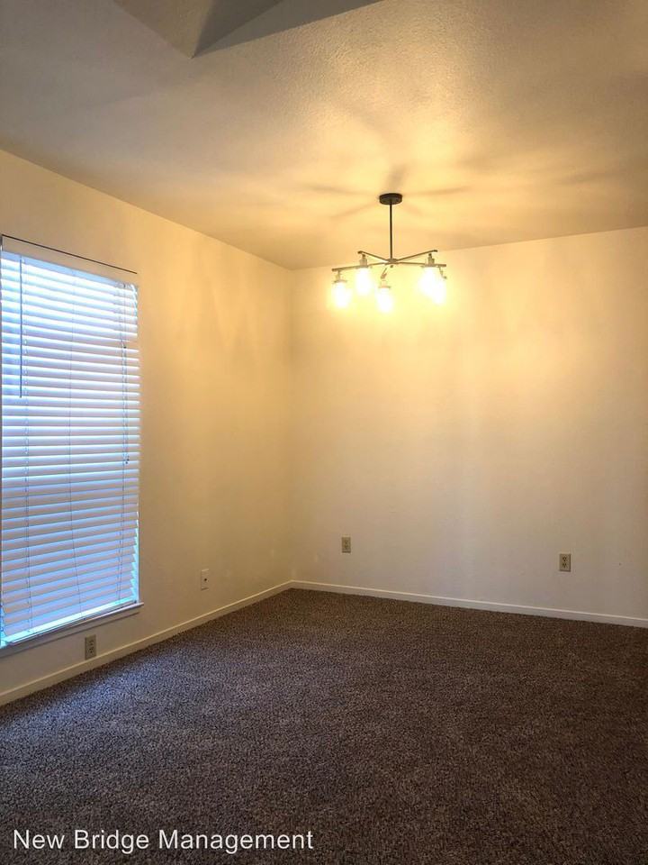 410 Wolfe Ave - Photo 3 of 11