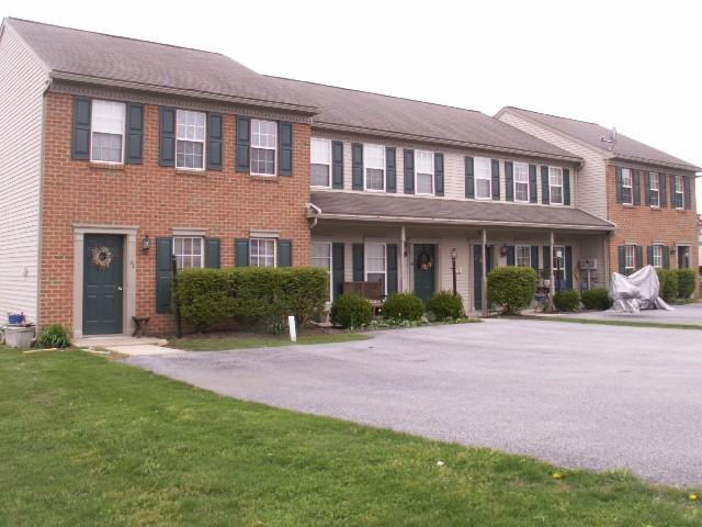 18-32 SOUTH WHISPER LANE - Photo 3 of 27