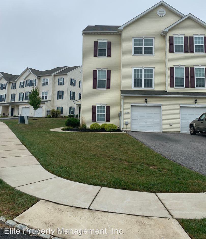 2300 Sunny Hill Cir - Photo 2 of 19