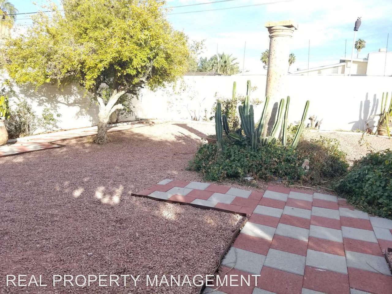 2201 Santa Rosa Dr - Photo 3 of 25