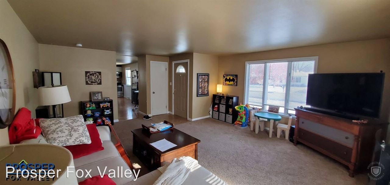 828 Melissa St - Photo 3 of 17