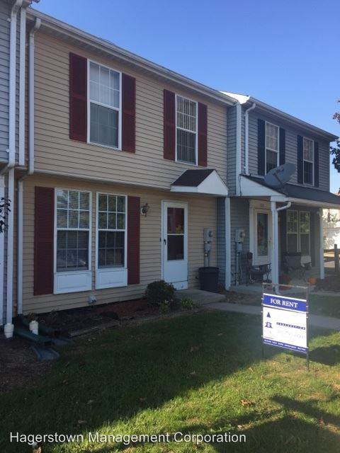 223 Lily Court - Photo 2 of 12