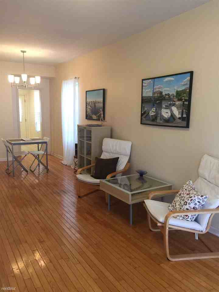 3035 Barclay St - Photo 2 of 10