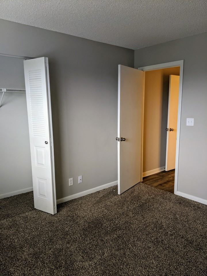 5025 Ashley Lake Drive - Photo 3 of 12