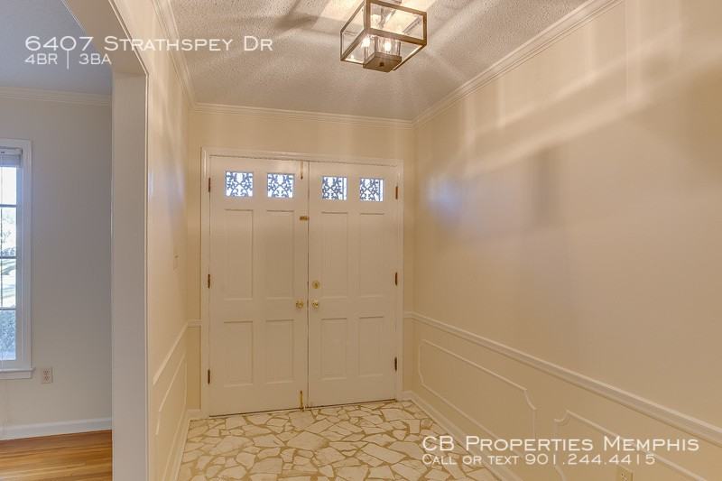 6407 Strathspey Dr - Photo 3 of 27