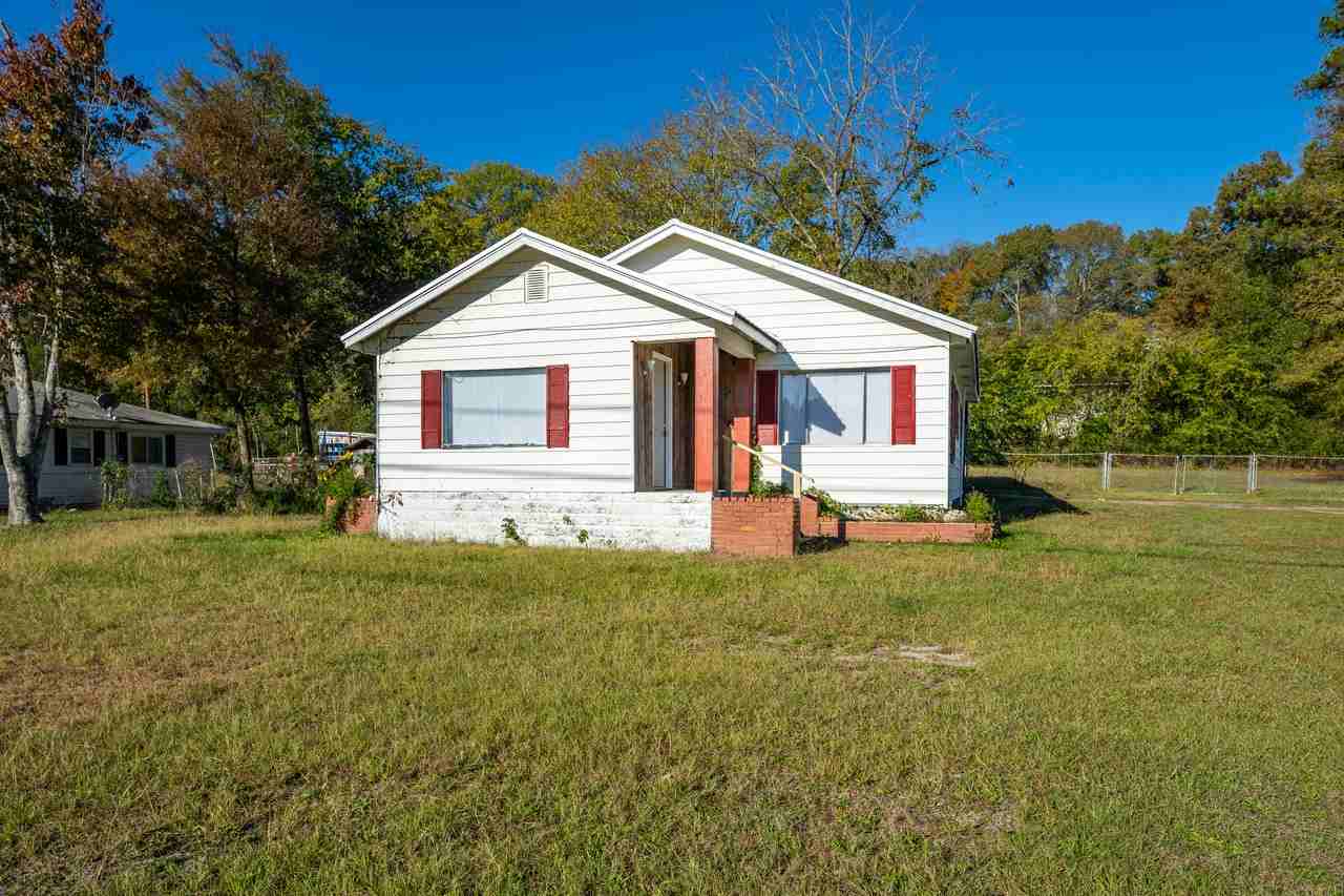 4919 Vise Rd - Photo 2 of 22