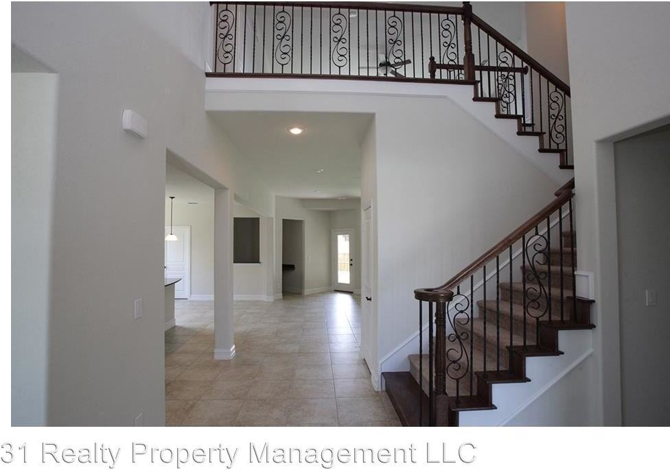 1059 Enchanted Rock Dr - Photo 2 of 16