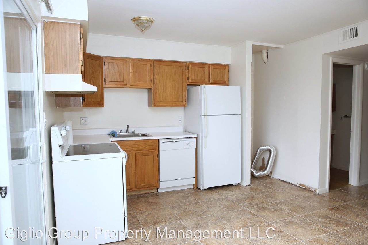 1200 Timberfalls Lane - timberfalls - Photo 3 of 19