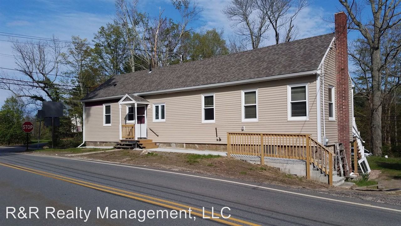 4 Sw Main Street - Photo 2 of 13