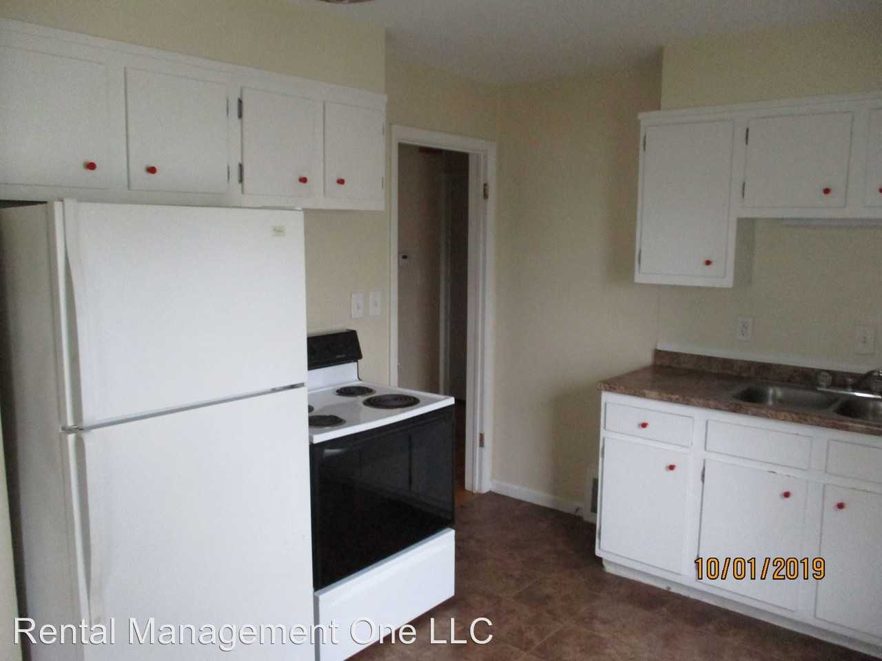 1549 Academy - Photo 2 of 8