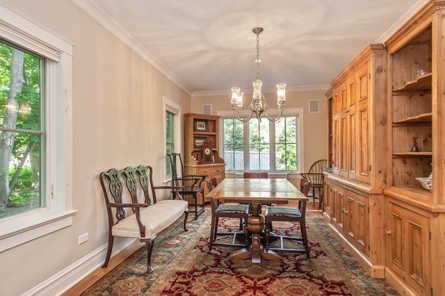 575 Sheridan Rd - Photo 3 of 20